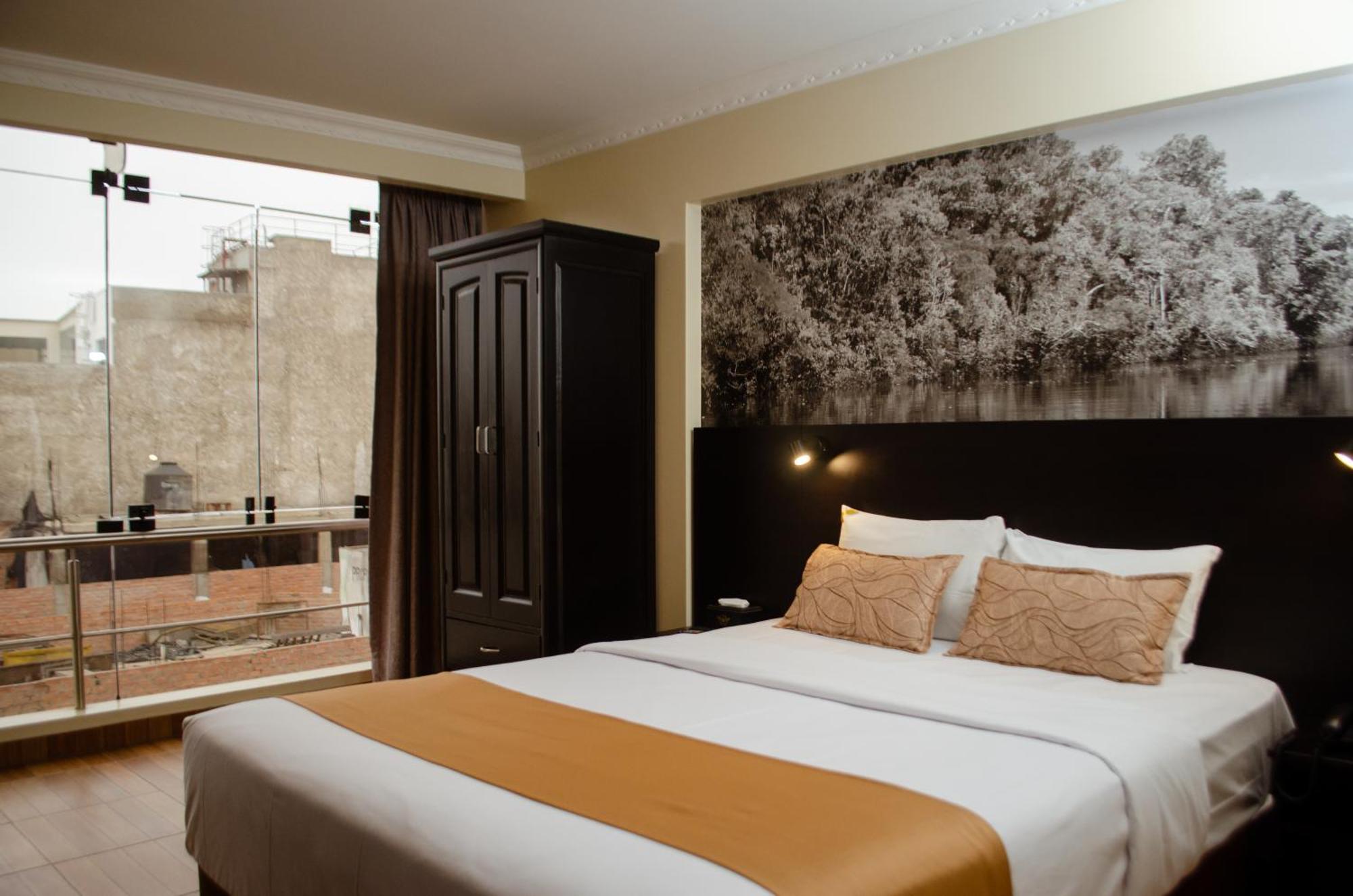 Hotel María Luisa Lima Exterior foto